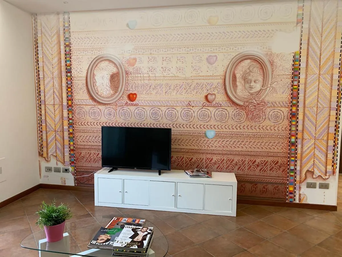 Ospitati - Civico 95 Apartment Verona 0*,